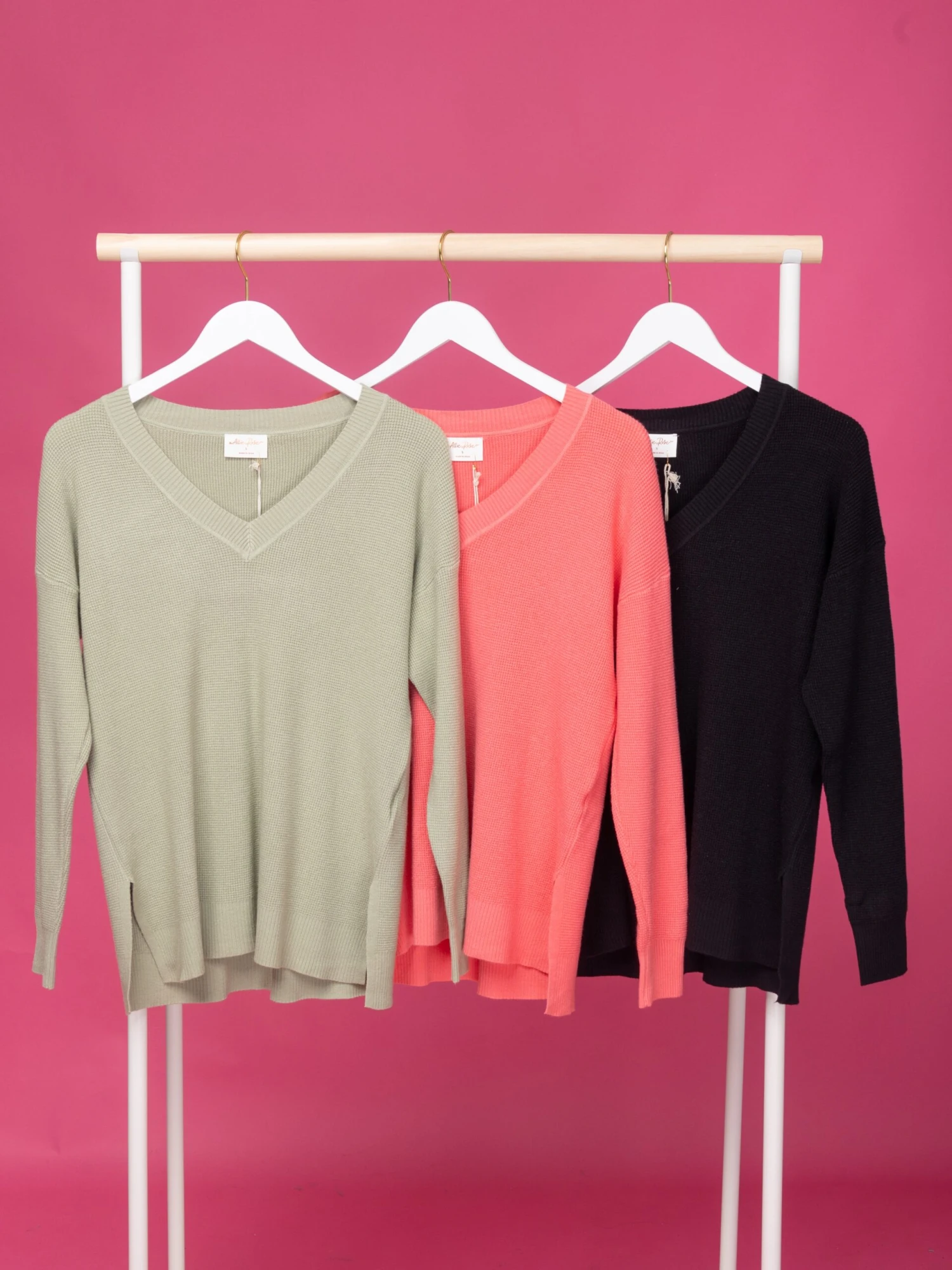 Waffle V-Neck Sweater With Side Slits | S - L 1 Waffle V-Neck Sweater With Side Slits | S - L