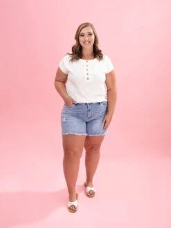 Diva Denim High Rise Fray Hem Short | XS - 3X -Women Clothing Shop 0e9844e4b77937e8b688b4974f893e39