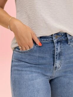 Diva Denim High Rise Crop Straight Jeans | 0 - 20 -Women Clothing Shop 15e10fbbf231be3296d0f8aa0e880a97