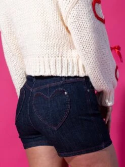 Judy Blue High Waist Heart Shaped Pockets Contrast Thread Shorts | S - 3XL -Women Clothing Shop 1d2ef4a7505609008c6bf8b54daaf718