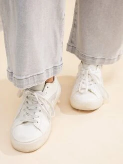 Mica Denim High Rise Cropped Wide Leg With Patch Pocket | 0-22 -Women Clothing Shop 2517840ca7ae6c30258ae9a95e376adf