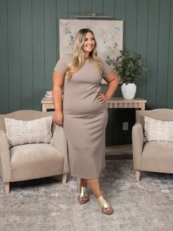 Short Sleeve Dress W/ Side Slit | S-3X -Women Clothing Shop 2612dc2a30e87bf8f97ef3aeb8727bcd