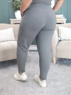 Venice Flow Barrel Active Pants | S - L -Women Clothing Shop 29f8226e8be255322fdf65cfd4eb3a55