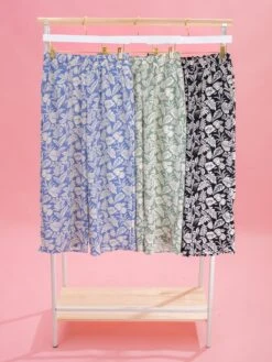 Leaf Linen Crop Pants With Pockets By DD Design | S - 3XL Pair W/ Sku62199 21 Leaf Linen Crop Pants With Pockets By DD Design | S - 3XL Pair W/ Sku62199 -Women Clothing Shop 386e895267fc907a20d8a01852e7ff77