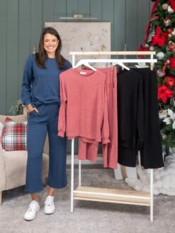 Textured Knit 24" Pants With Pockets And Tie Waistby DD Design| S - 3XL Pair W/ Sku56978 -Women Clothing Shop 3b37ed2558435cf71e6b100402b4f9a7