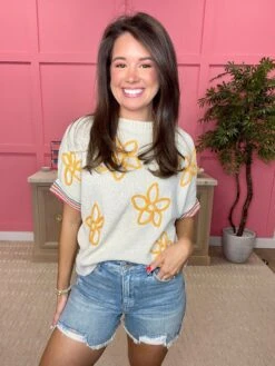 Judy Blue High Waist Vintage Wash Fly Stitch Detail & Destroy Shorts | S-3XL -Women Clothing Shop 41c774e207a48475710b48dc90ff2453