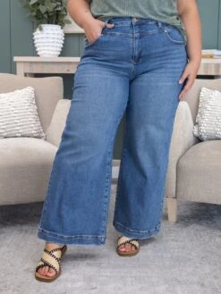 Risen High Rise Crop Wide Front Yoke Detail Jeans | 0-3X -Women Clothing Shop 433c857ed63f01abbbcef4109660ceeb