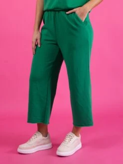 Raw-Cut Elastic Waist Cropped Sweatpants | S - 3X Set W/ Sku51560 -Women Clothing Shop 4c55d85df2babe18fbbf35076f448124