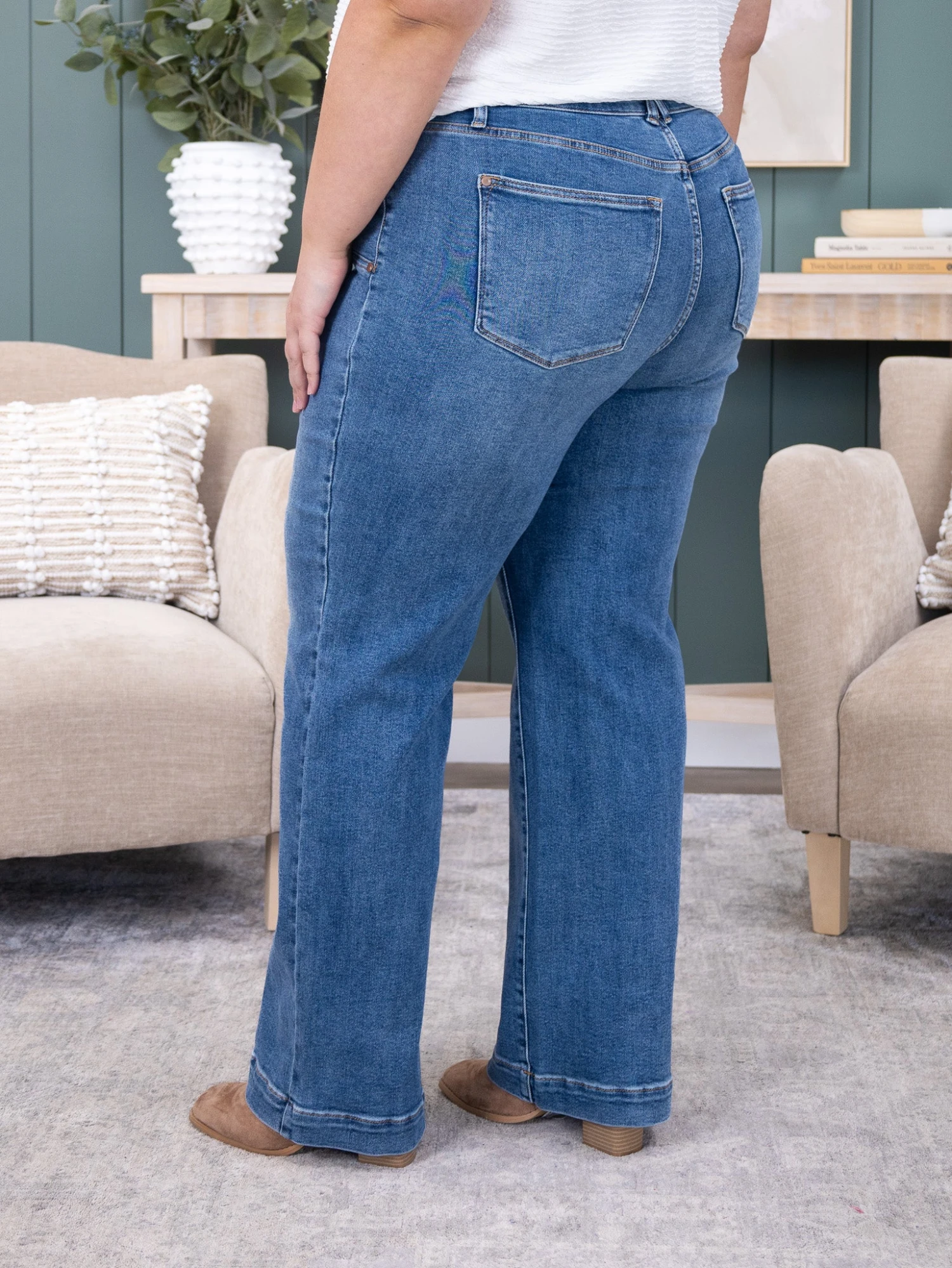 Judy Blue High Waist Star & Front Seam Detail Wide | 0-20 8 Judy Blue High Waist Star & Front Seam Detail Wide | 0-20 - Image 8