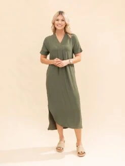 Airflow V Neck Placket W/ Front Pleat Maxi Dress W/ Pockets | S-3X -Women Clothing Shop 526e00db856537df0a44355a90a2c5e4