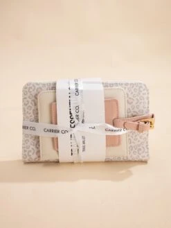 Small Travel Set | -Women Clothing Shop 534d069376f9516bd184cd1f81de8a02