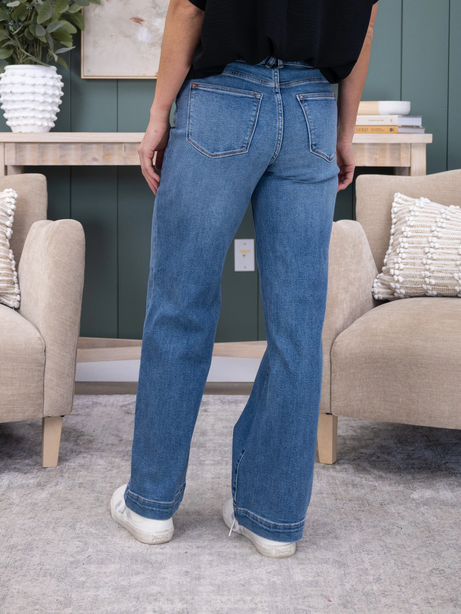 Judy Blue High Waist Star & Front Seam Detail Wide | 0-20 5 Judy Blue High Waist Star & Front Seam Detail Wide | 0-20 - Image 5