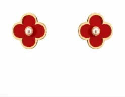 Pearl Epoxy Clover Earrings