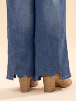 Judy Blue High Waist Tummy Control Chew Hem Destroy Wide Leg Jean | 0-24 -Women Clothing Shop 61f59988f6c9165a3e8719534f11ebd3