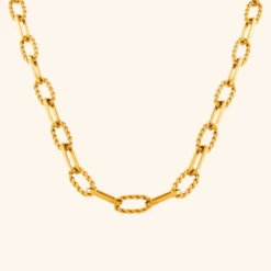 Intertwine Necklace Pressie