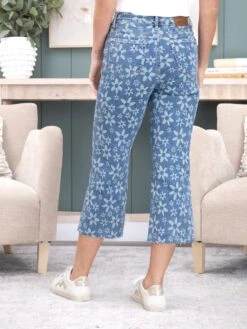 Judy Blue High-Waist Flower Print Cropped Wide Leg Jeans | 0-20W -Women Clothing Shop 6628412d51ee49c43a73e28af1ebb82a