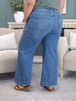 Risen High Rise Crop Wide Front Yoke Detail Jeans | 0-3X -Women Clothing Shop 6966c1b4132a6e4669a3e06ec94acda7