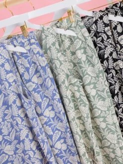 Leaf Linen Crop Pants With Pockets By DD Design | S - 3XL Pair W/ Sku62199 22 Leaf Linen Crop Pants With Pockets By DD Design | S - 3XL Pair W/ Sku62199 -Women Clothing Shop 6dfe2104d267a44be685a7ca9e6a944c