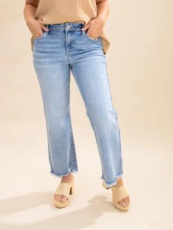 Risen Mid Rise Crop Straight Jeans | 0-3XL