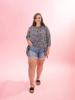 Judy Blue High Waist Vintage Wash Shorts With Fray Hem | S-3XL