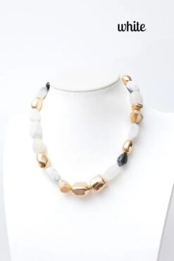 Stone Necklace -Women Clothing Shop 747786d2067ff43bec2ab7633128345e