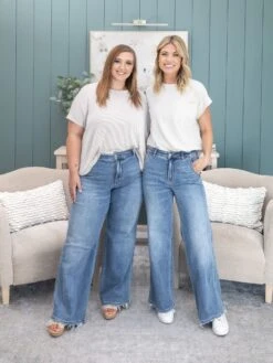 Judy Blue High Waist Retro Wide Fit Jeans| 0-20W