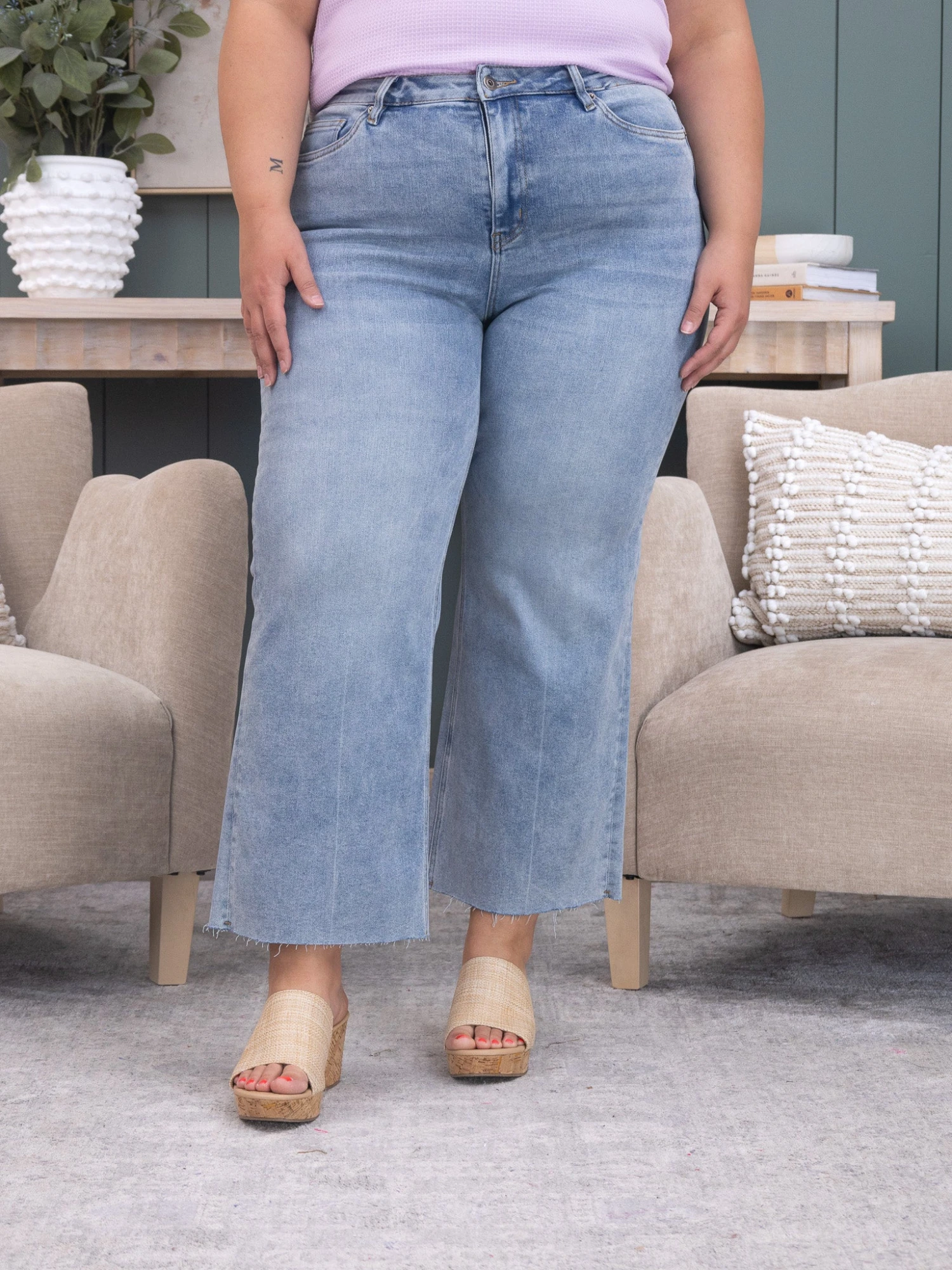 Mica Denim High Rise Wide Leg W/ Raw Hem Jean | 0-15 4 Mica Denim High Rise Wide Leg W/ Raw Hem Jean | 0-15 - Image 4