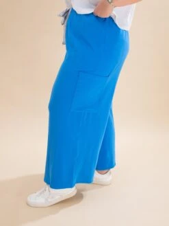 Stretch Elastic Band Cotton Capri With Contrast Stripe Bow Tie | S-3XL -Women Clothing Shop 8f142cc15c874af5a9d820a564607ad2