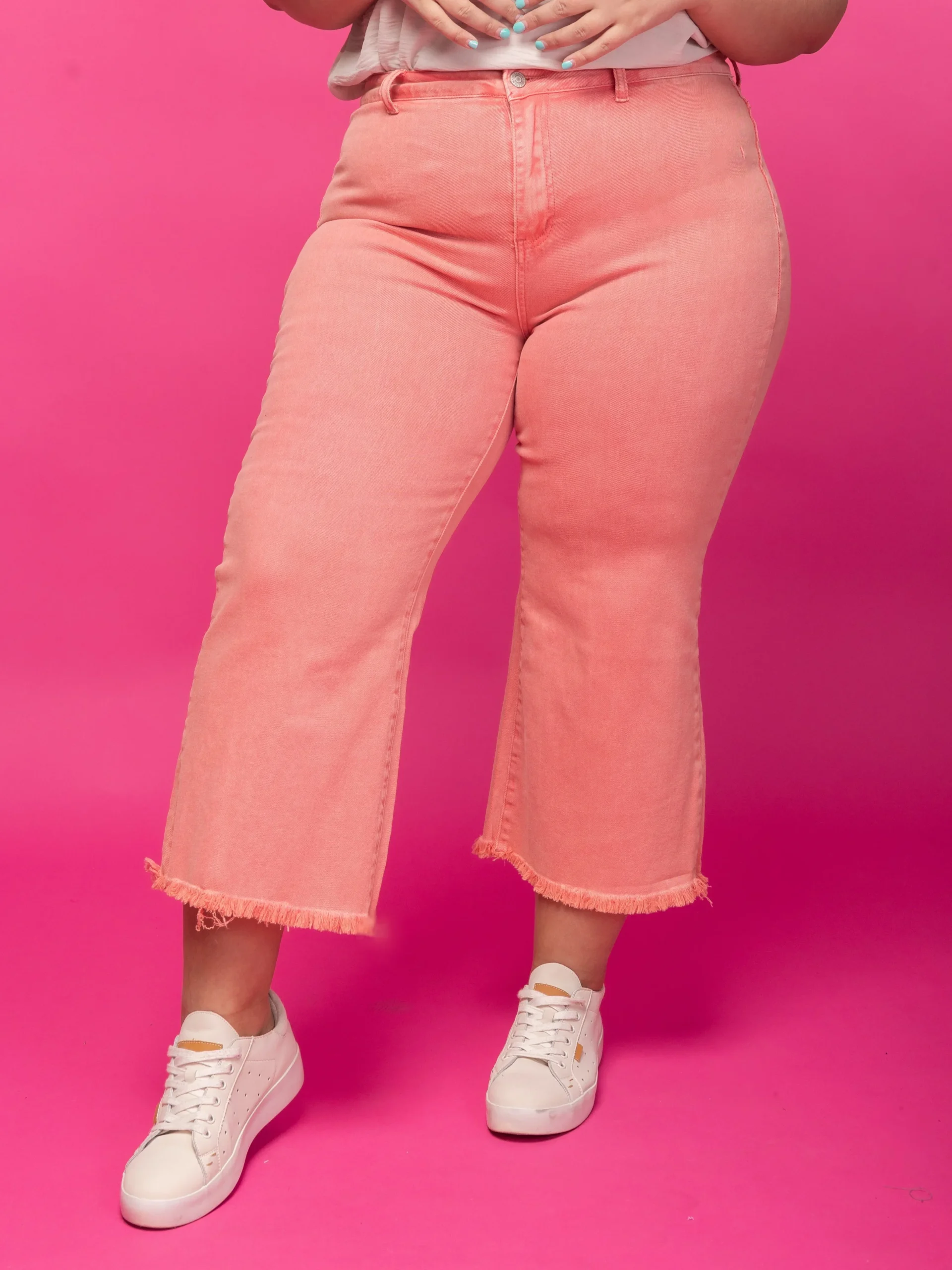 Zenana Acid Washed High Waist Frayed Hem Straight Leg Crop| S - XL 4 Zenana Acid Washed High Waist Frayed Hem Straight Leg Crop| S - XL - Image 4