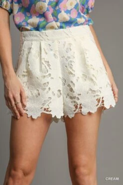 Floral Lace Fabric Shorts With Side Pockets | S - 2XL
