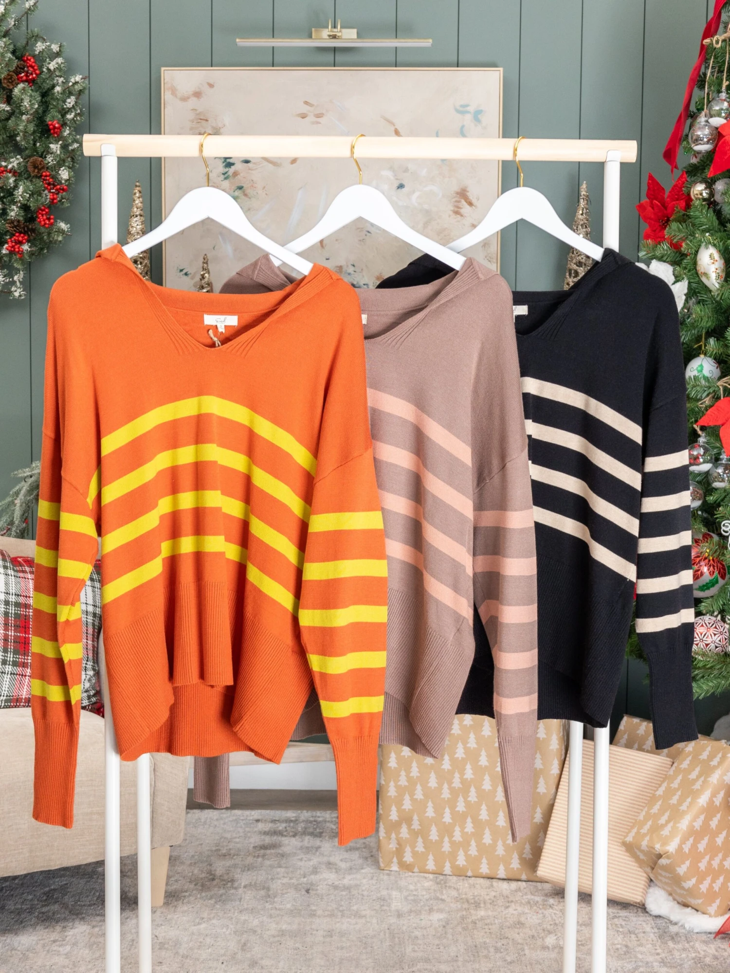 Easel Sailor Collar Knitted V Neck Sweater | S - L 2 Easel Sailor Collar Knitted V Neck Sweater | S - L - Image 2