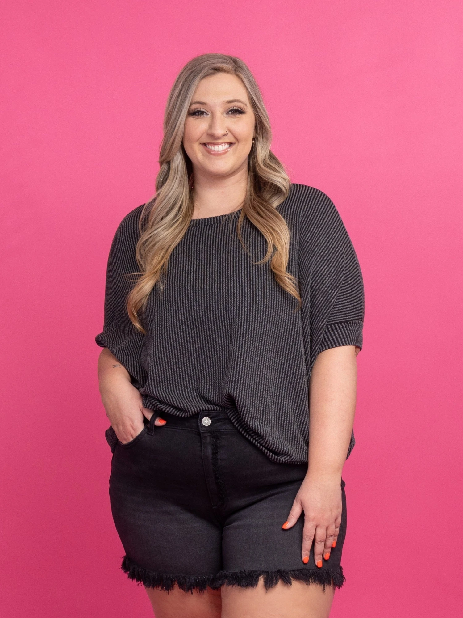 Zenana Mid-Rise Raw Frayed Hem Washed Shorts | S - 3X 4 Zenana Mid-Rise Raw Frayed Hem Washed Shorts | S - 3X - Image 4