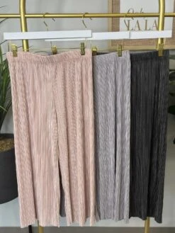 Glamorous Greeting Pants | S - XL -Women Clothing Shop OSUwgDykNSyWbT6b08P1KfZ0Irz1llqVPypnEXCk