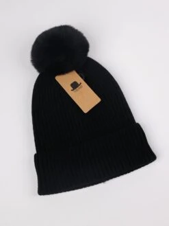 Ribbed Pom Pom Hat