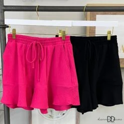 Look Easy Shorts | S - L *Final Sale*