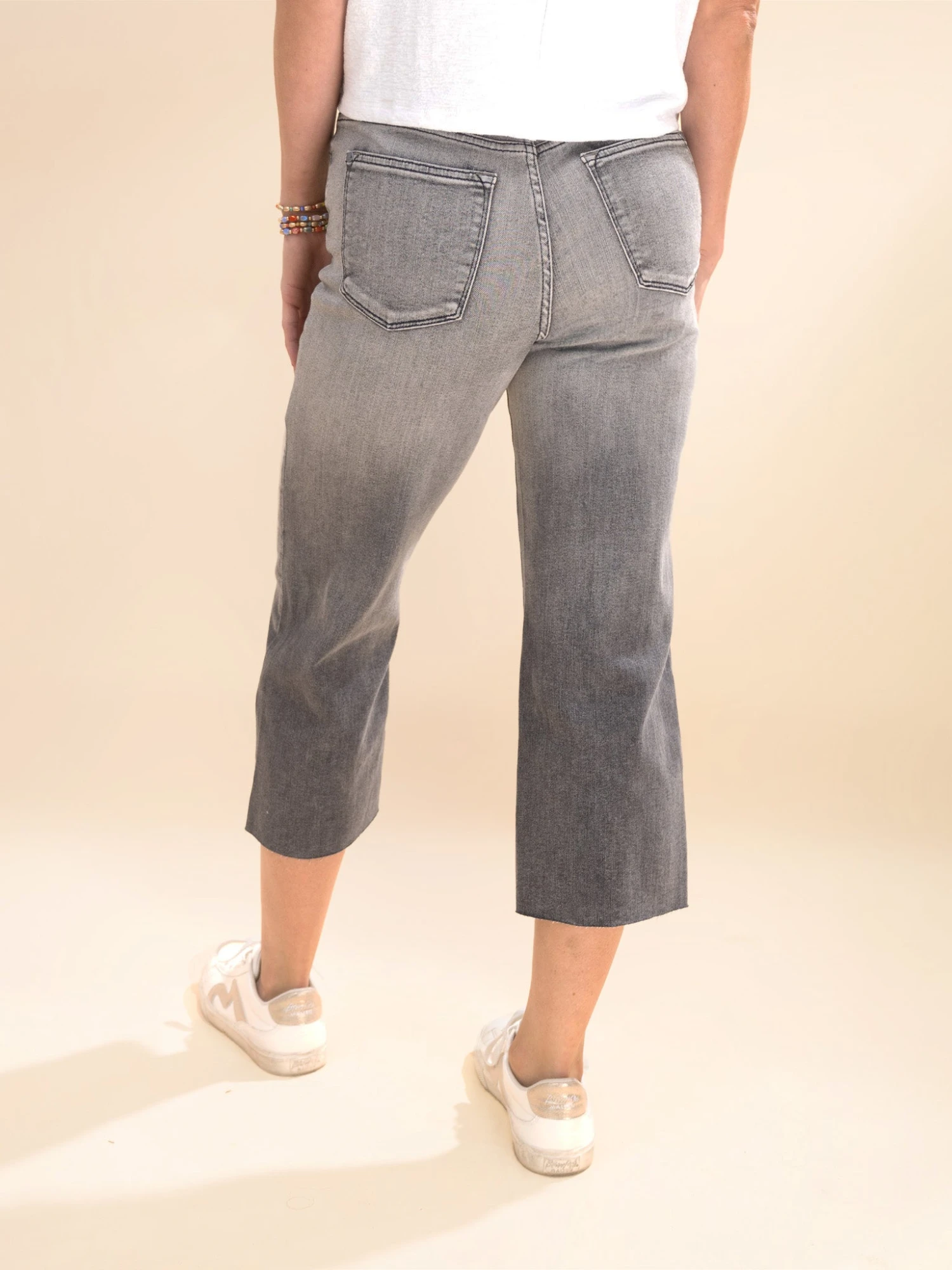Judy Blue High Waist Vintage Grey Wash Crop Wide Leg Jeans | 0-24W 7 Judy Blue High Waist Vintage Grey Wash Crop Wide Leg Jeans | 0-24W - Image 7