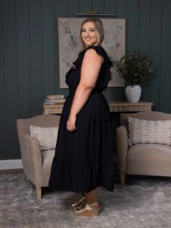 V-Neck Maxi Dress With Lace Detail | S - 3XL -Women Clothing Shop ad06f537df9169774d8de6d98cbb9971