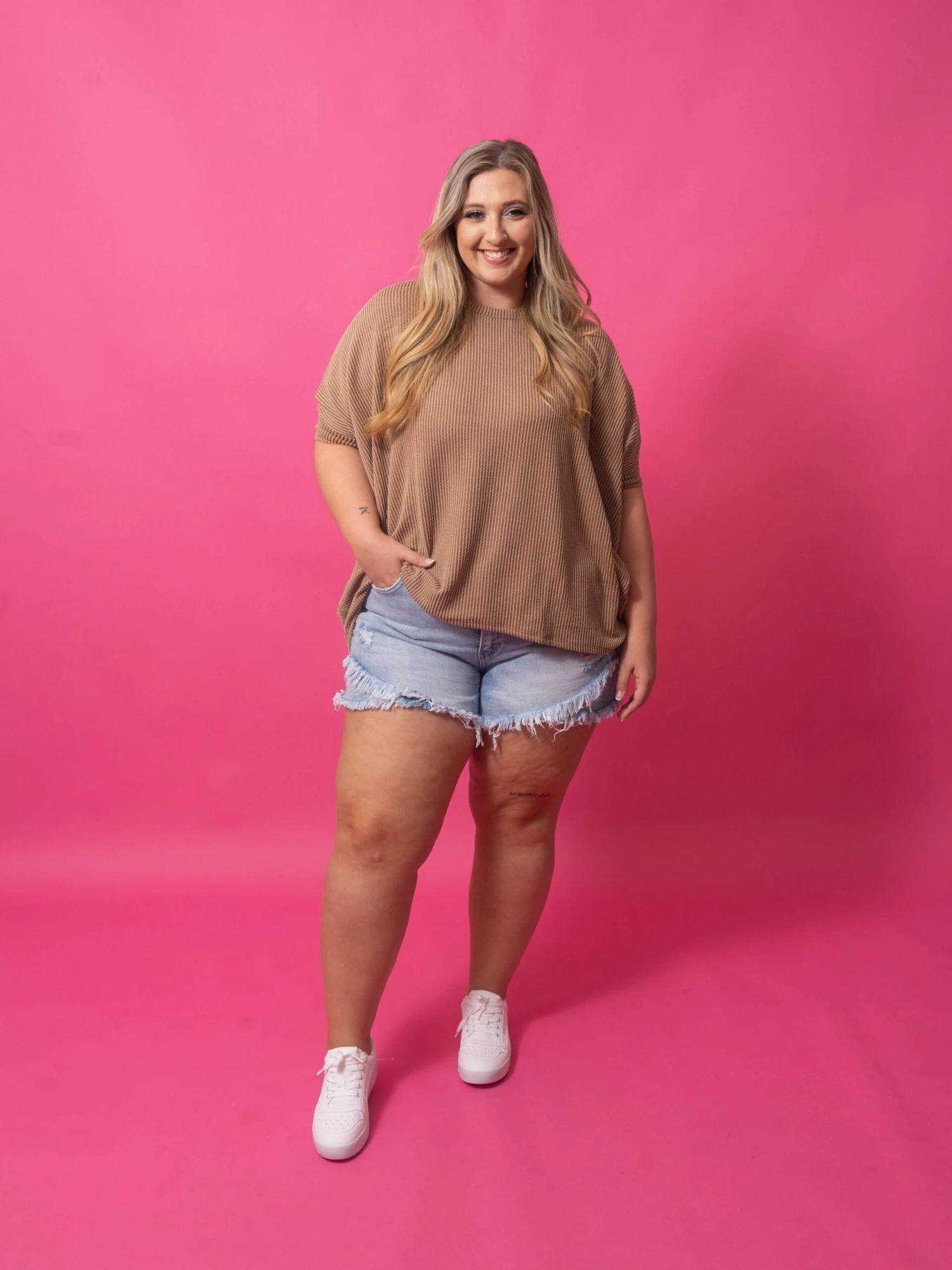 Diva Denim High Rise Tulip Fray Hem Short| S-3XL 6 Diva Denim High Rise Tulip Fray Hem Short| S-3XL - Image 6