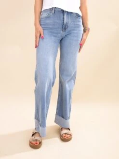 90's Stretch Cuffed Hem High Rise Straight Jeans | S-XL -Women Clothing Shop bbb5e617e15eac1e923ba64f8cefb708