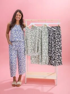 Leaf Linen Crop Pants With Pockets By DD Design | S - 3XL Pair W/ Sku62199 24 Leaf Linen Crop Pants With Pockets By DD Design | S - 3XL Pair W/ Sku62199 -Women Clothing Shop bd34ad3afd740c687050b2158b414d24