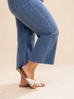 Judy Blue High Waist Wide Crop Classic Raw Hem Jean | 0-24 -Women Clothing Shop bf80b42c9b0f6a5e12d46803278f3657