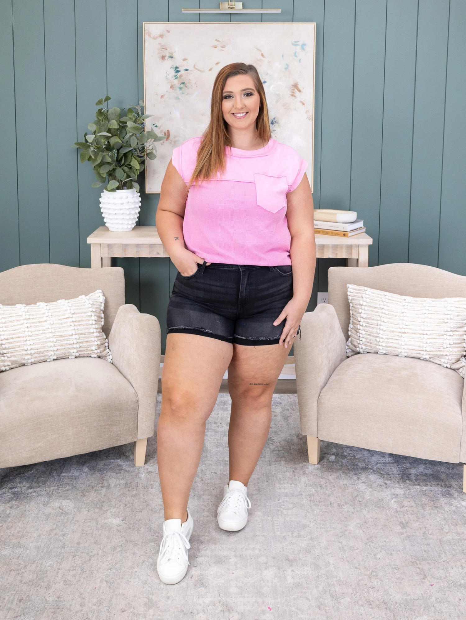 Zenana Washed Black Cuffed Raw Hem Denim Short | S-3X 2 Zenana Washed Black Cuffed Raw Hem Denim Short | S-3X - Image 2