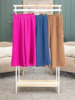 Crinkle Textured Elastic Waist Crop Pants W/Pockets | S-3X Pair W/ Sku53465