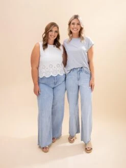 Mica Denim Super High Wide Leg Raw Hem Jean | 0-15 -Women Clothing Shop d66f9a02af32987971cf339f29eefcc4