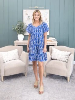 Relaxed V-Neck Eyelet Flutter Sleeve Dresss | S - 3X -Women Clothing Shop daff9b4ec92e6c96c48248697dc0b236