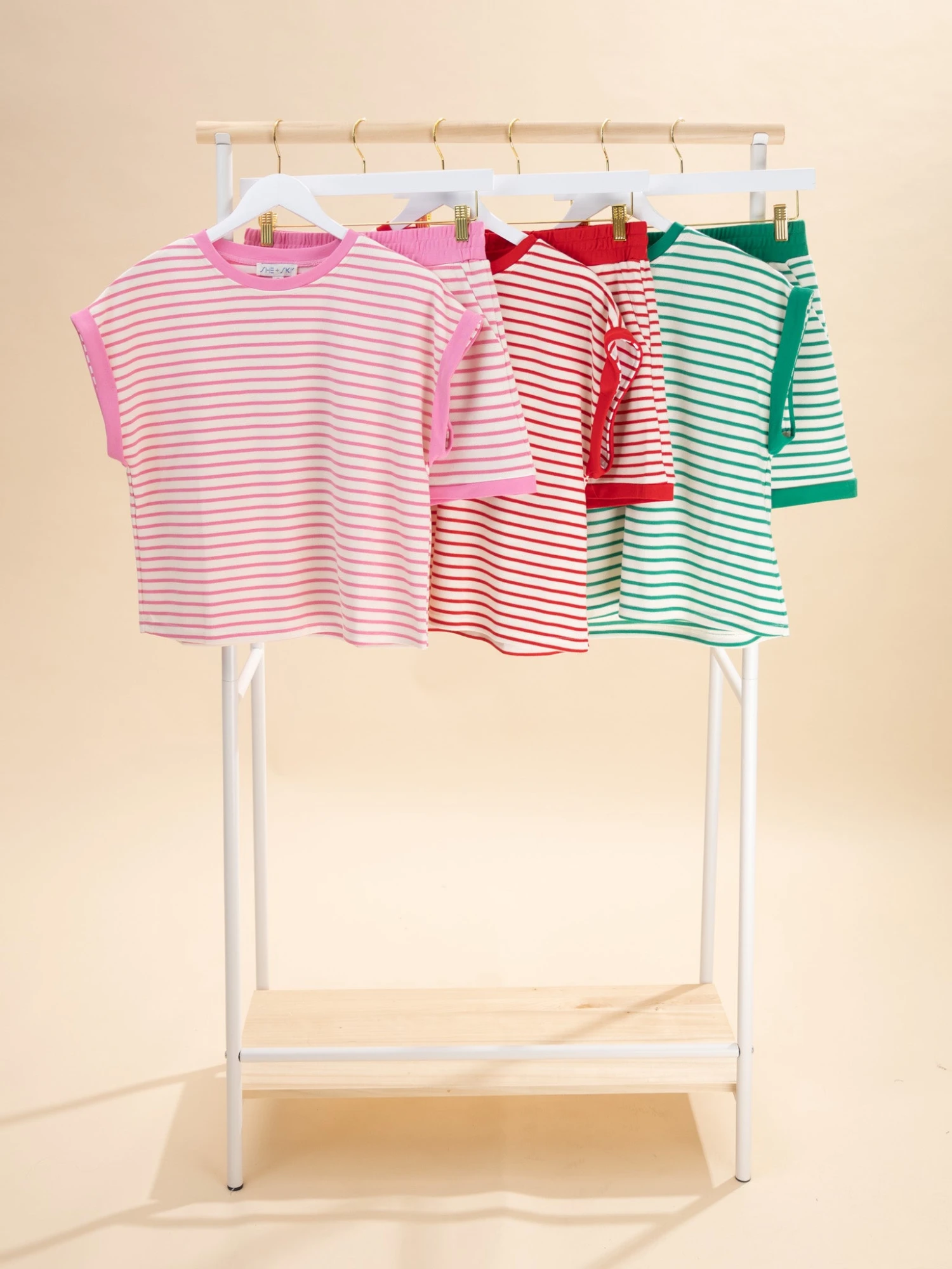 Elastic Waist Contrast Rib Striped Knit Short | S-2XL Pair W/ Sku61984 4 Elastic Waist Contrast Rib Striped Knit Short | S-2XL Pair W/ Sku61984 - Image 4