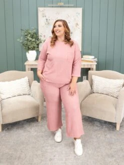 Textured Crop Pants W/ Pockets By DD Design | S - 3XL Pair W/ Sku57748 -Women Clothing Shop e8422ec6dea766bf5051bdfbfd41daed