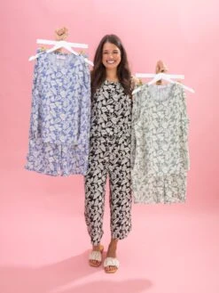 Leaf Linen Crop Pants With Pockets By DD Design | S - 3XL Pair W/ Sku62199 23 Leaf Linen Crop Pants With Pockets By DD Design | S - 3XL Pair W/ Sku62199 -Women Clothing Shop ecdc15745e42e1ade43ad9e0aa83f1f9