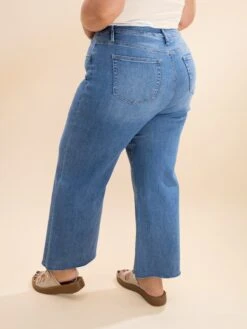 Mica Denim High Rise Wide Crop Frayed Hem Jeans | 0-15 -Women Clothing Shop f0b5b218cb989b451d03ebc609228542