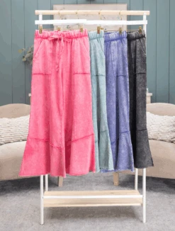 Zenana Exposed Seam Flared Hem Pants With Pockets | S-L